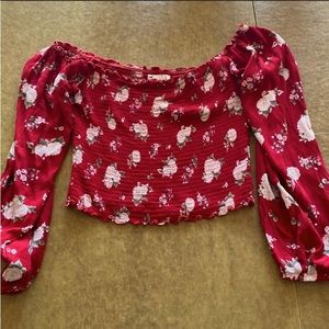 Large hollister short waist stretchy top- red-floral